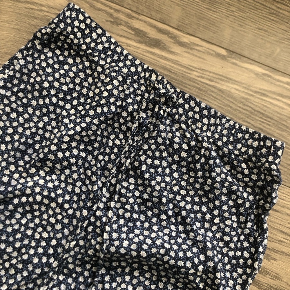 Vintage H•E•R Printed 100% Rayon Pants | Size S - Picture 3 of 5